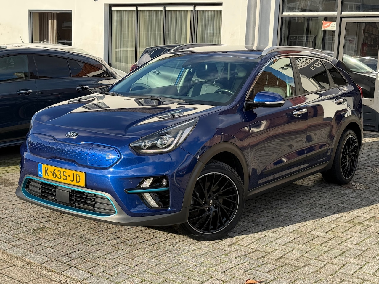 Kia e-Niro - ExecutiveLine 64 kWh ExecutiveLine 64 kWh, SOH 93,4%,Stoelverwarming,Apple Carplay/Android,Stuurverwarming,Stoe - AutoWereld.nl