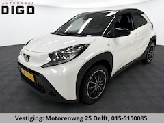 Toyota Aygo X - 1.0 BLACK & WHITE EDITION GARANTIE TOT 10-2034 CRUISE CONTROL . AIRCO . SLECHTS 14.000 KM