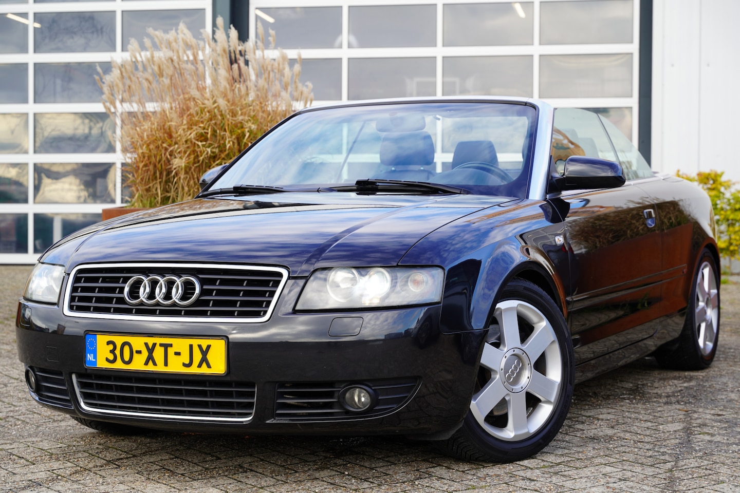 Audi A4 Cabriolet - 3.0 V6 Pro Line 220pk | Automaat | Cruise control | Lederen bekleding | Navigatiesysteem | - AutoWereld.nl
