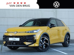 Volkswagen T-Roc - R-Line First Edition 1.5 eTSI 150 PK | LED Matrix | Panoramadak | Trekhaak | Black Style |
