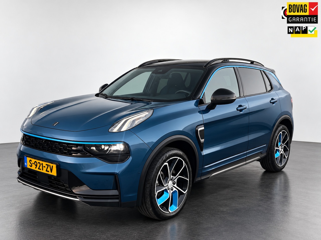 Lynk & Co 01 - 1.5 PHEV 261pk/facelift my23/360 camera/panodak enz.. - AutoWereld.nl