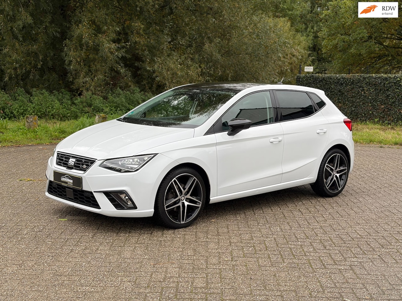 SEAT Ibiza - 1.5 FR 150PK I 6 BAK I CARPLAY I LED I CAMERA I CRUISE I CLIMA - AutoWereld.nl