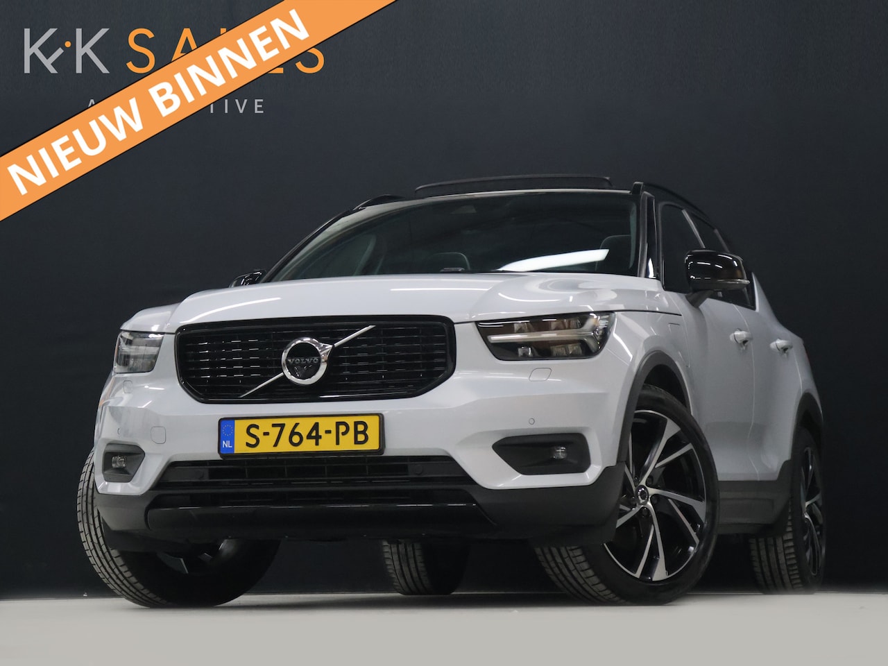 Volvo XC40 - 1.5 T5 Recharge Inscription [SCHUIFKANTELDAK, ADAPTIVE CRUISE CONTROL, APPLE CARPLAY, ANDR - AutoWereld.nl
