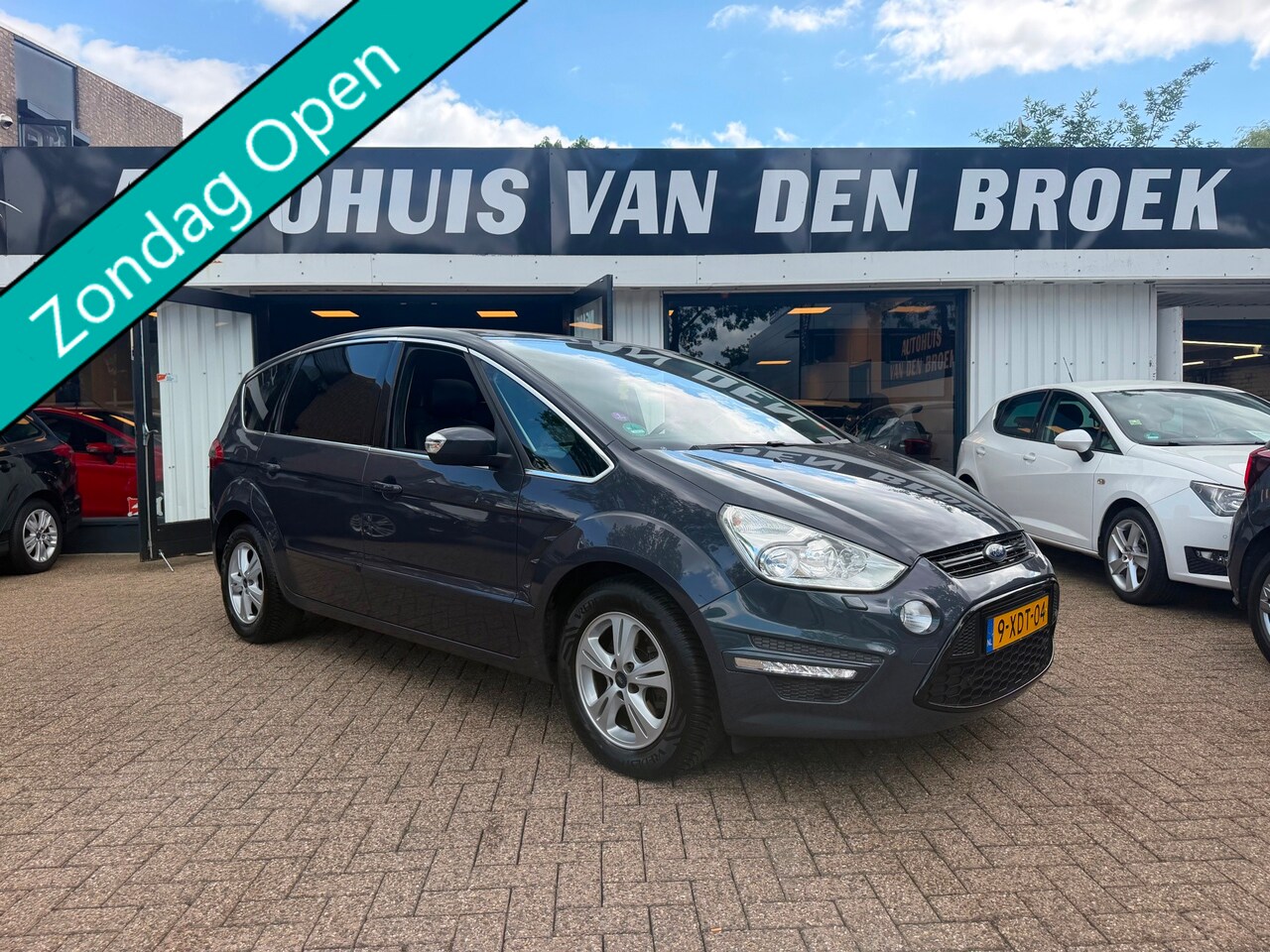 Ford S-Max - 1.6 EcoBoost Titanium|Pano|Navi|Clima|Cruise|Trekhaak|Pdc|Lmv|Elek Pakket|Nw Apk - AutoWereld.nl