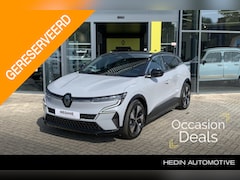 Renault Mégane E-Tech - comfort range techno 60 kWh | Warmtepomp | 22kw lader | Achteruitrijcamera | Navigatie | S