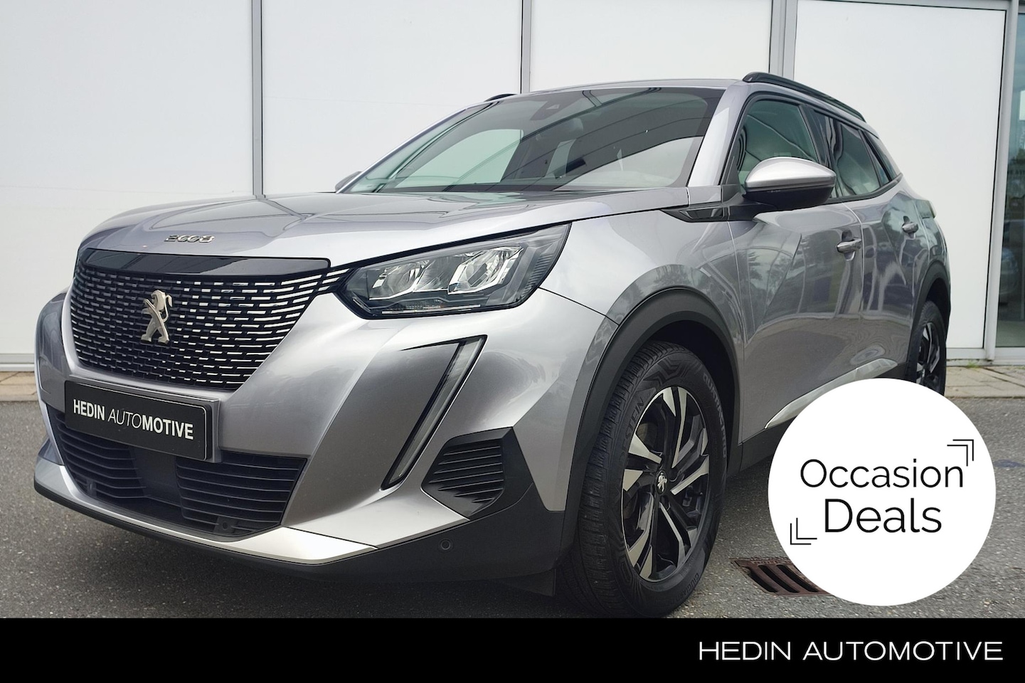 Peugeot 2008 - 1.2 Allure 100pk | Navigatie | Adapt. Cruise Control | Climate Control | Apple Carplay/And - AutoWereld.nl