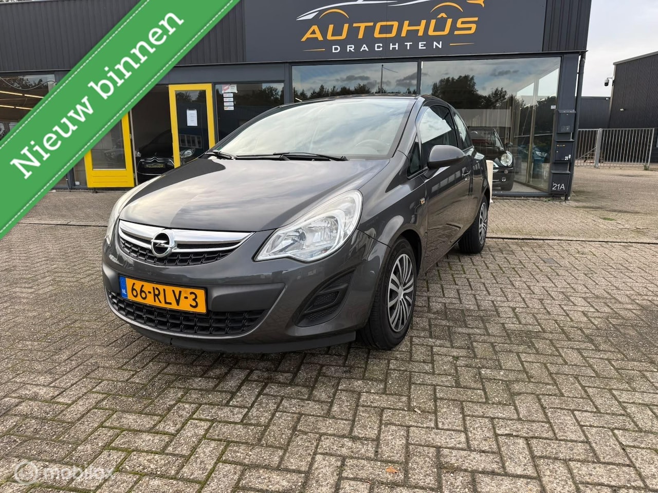 Opel Corsa - 1.2-16V Cosmo airco el ramen 113784km - AutoWereld.nl