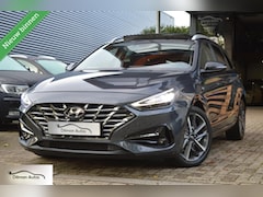 Hyundai i30 Wagon - 1.5 T-GDi MHEV Premium|Camera|Pano|Leder