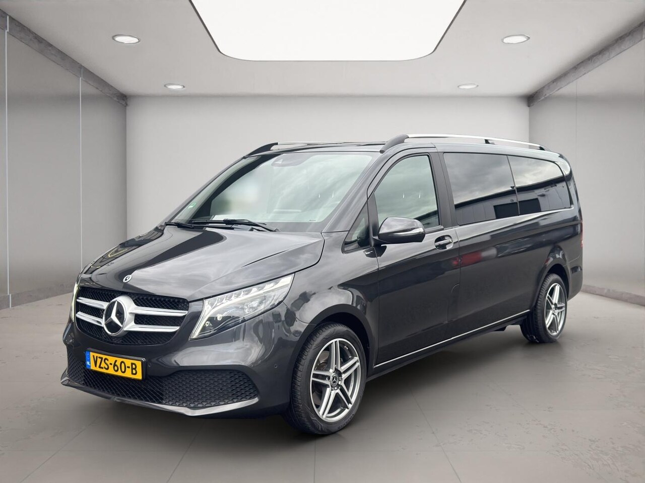 Mercedes-Benz V-klasse - V 250d XL DC Avantgarde | Afn. Trekhaak - AutoWereld.nl