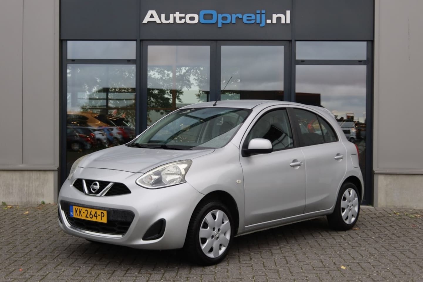 Nissan Micra - 1.2 Acenta 5drs. 80pk Airco, Cruise, Dealer onderhouden, 1e eigenaar - AutoWereld.nl