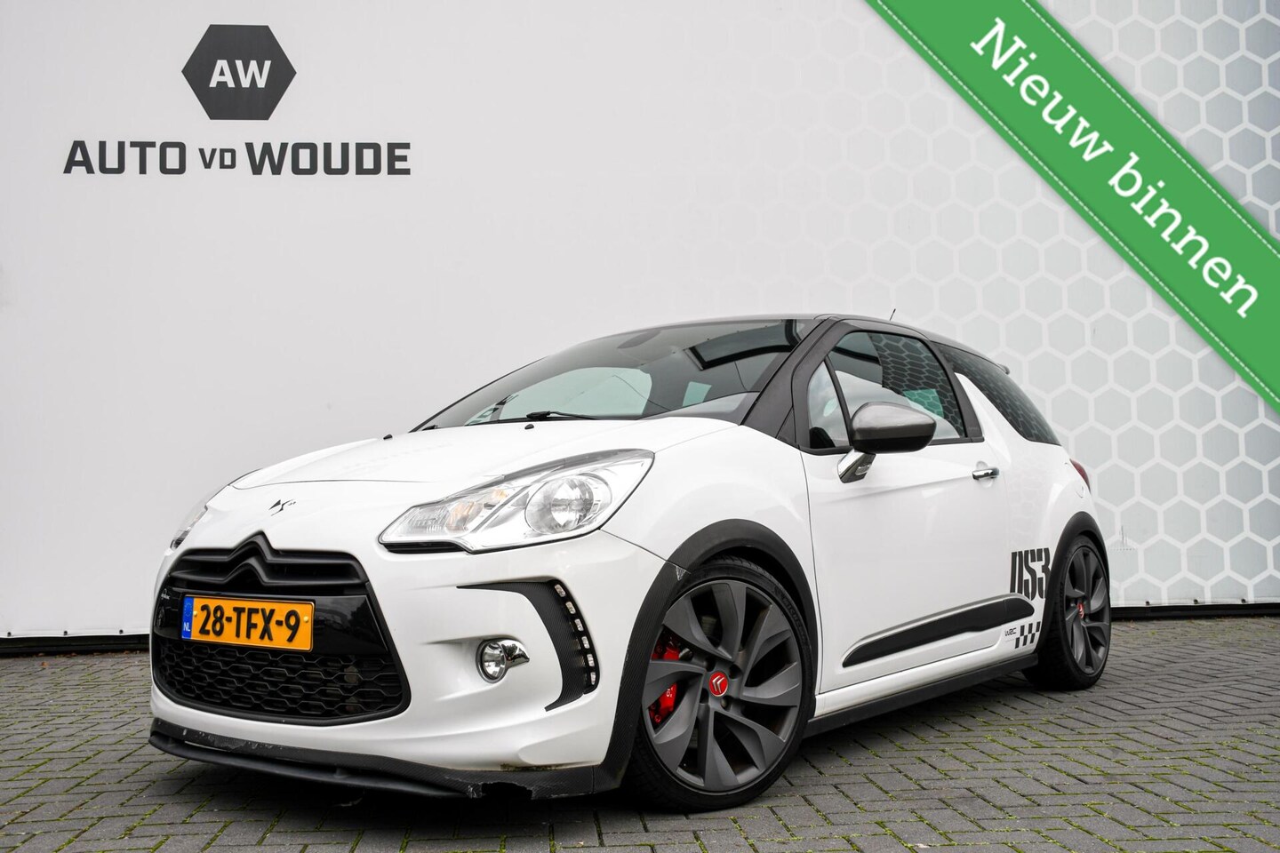 Citroën DS3 - 1.6 THP 200 Racing Uniek lage km 265 PK! Carbon - AutoWereld.nl