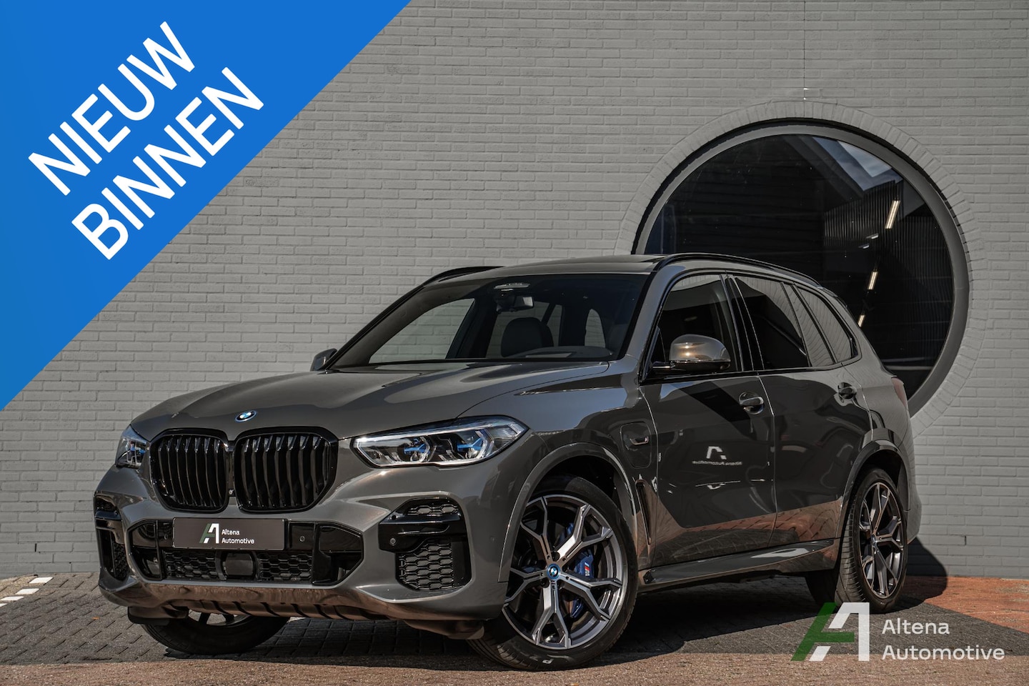 BMW X5 - xDrive45e High Executive M-sport, trekhaak, panoramadak, stoelverwarming, comfort stoelen - AutoWereld.nl