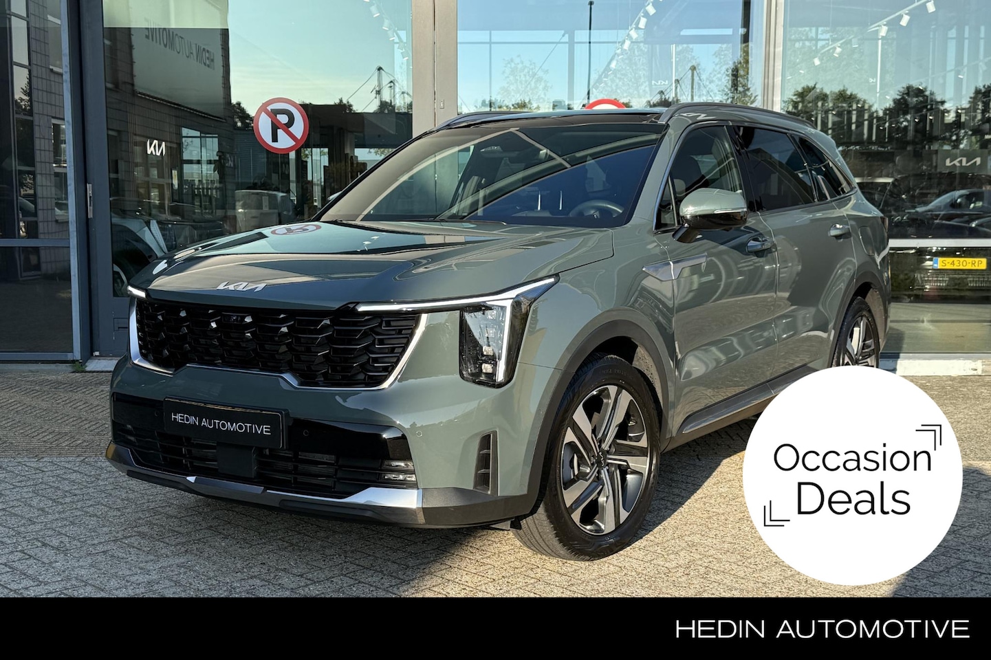 Kia Sorento - 1.6 T-GDi Plug-in Hybrid 4WD ExecutiveLine 7p | El. Glazen panoramadak | Leder | Memorysea - AutoWereld.nl