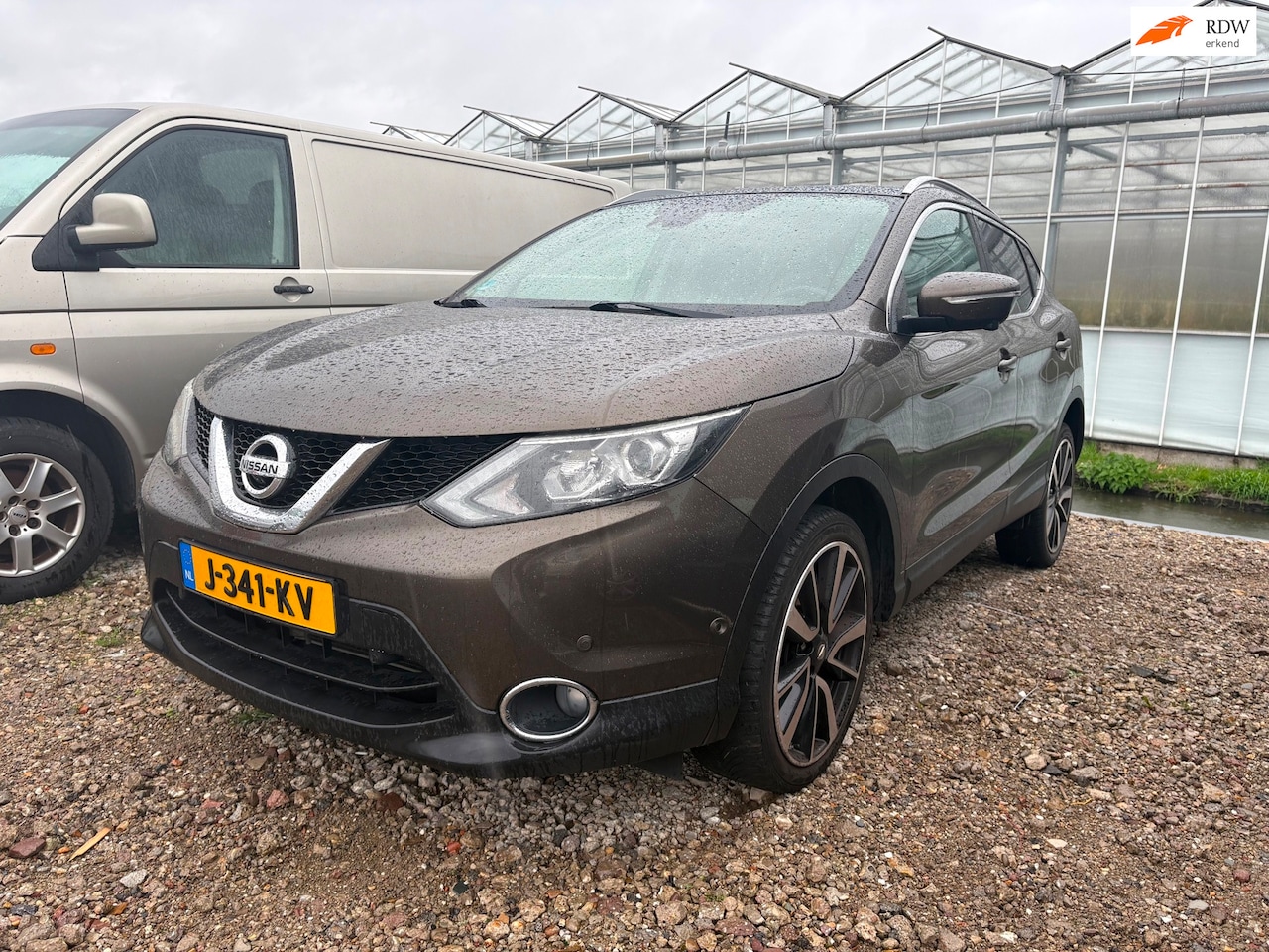 Nissan Qashqai - | 2014 | 1.2 DIG-T Premier Edition 116 pk | Handgeschakeld | MOTOR DEFECT | Export en Hand - AutoWereld.nl