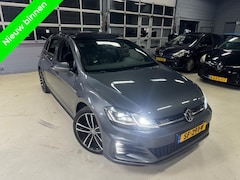 Volkswagen Golf - 2.0 TDI GTD Pano Navi Digital Dash Keyless