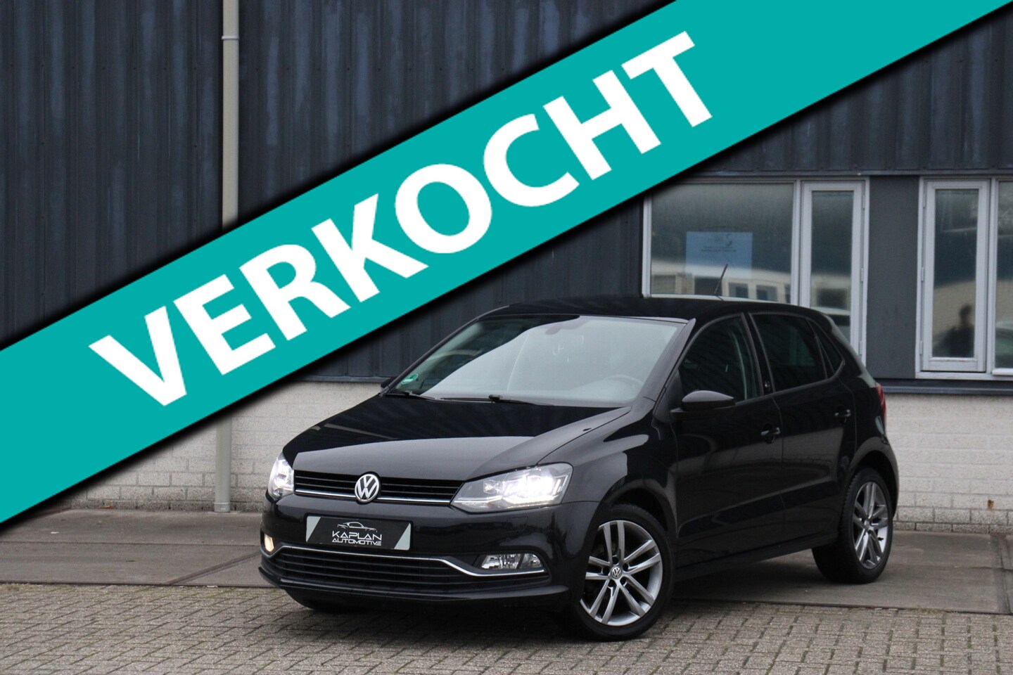 Volkswagen Polo - 1.2 TSI Sound Beats Cruise CarPlay Stoelverw Navi BT Climate PDC - AutoWereld.nl