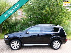 Mitsubishi Outlander - 2.0i 147pk Automaat 2e eig. Leder Schuifdak Trekhaak
