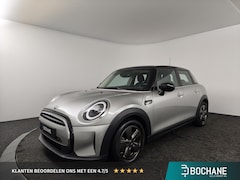 MINI 5-Deurs - 1.5 Cooper Camden Edition | Navigatie | Parkeersensoren | Climate Control |