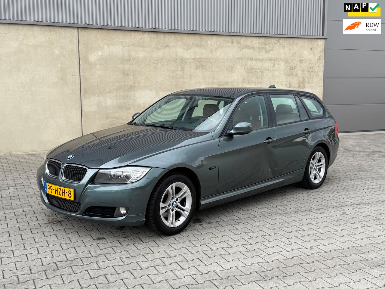 BMW 3-serie Touring - 318i Business Line KETTING MAAKT GELUID ! - AutoWereld.nl