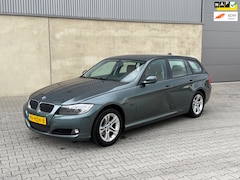 BMW 3-serie Touring - 318i Business Line KETTING MAAKT GELUID