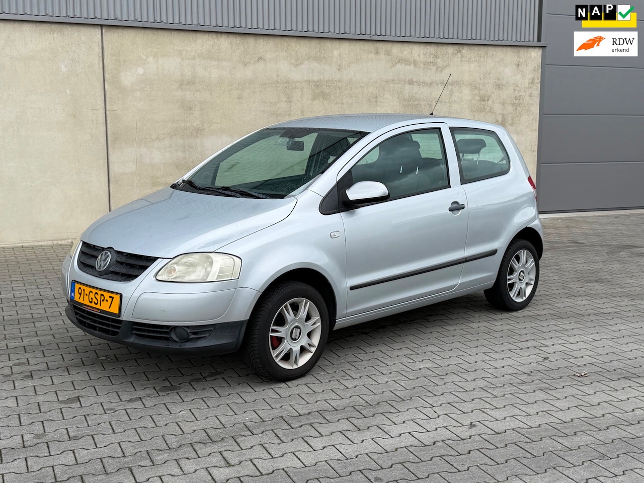 Volkswagen Fox - 1.2 Trendline APK 11-06-2027 - AutoWereld.nl