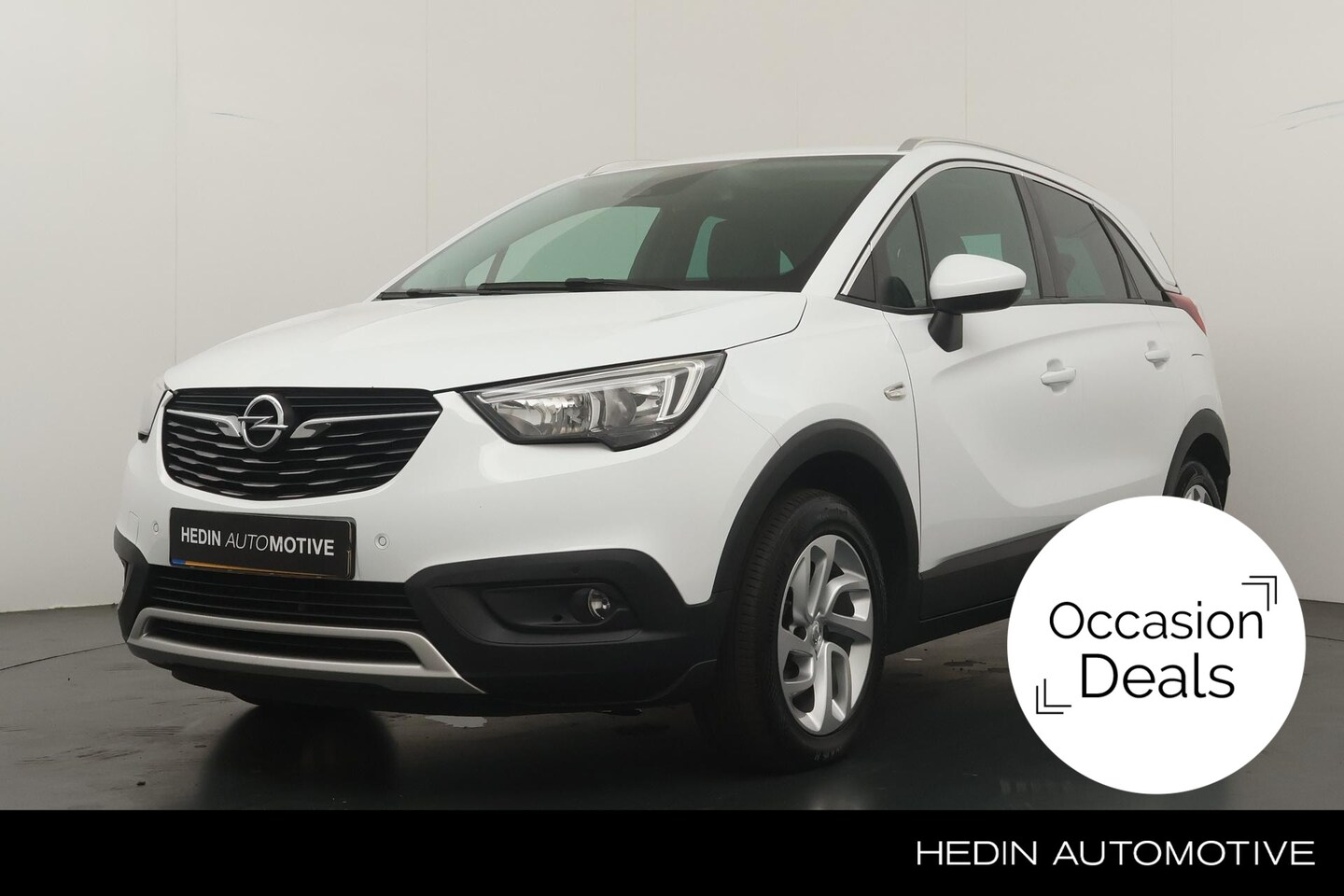 Opel Crossland - 1.2 110pk Turbo Innovation | Navigatie | AGR Stoelen | Apple Carplay/Android Auto | Climat - AutoWereld.nl
