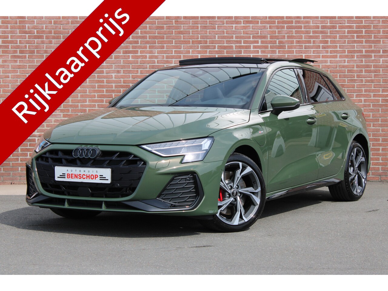 Audi A3 Sportback - 45 TFSI e 272PK S edition Competition |PANO-DAK|ELEK-STOEL|LED| - AutoWereld.nl
