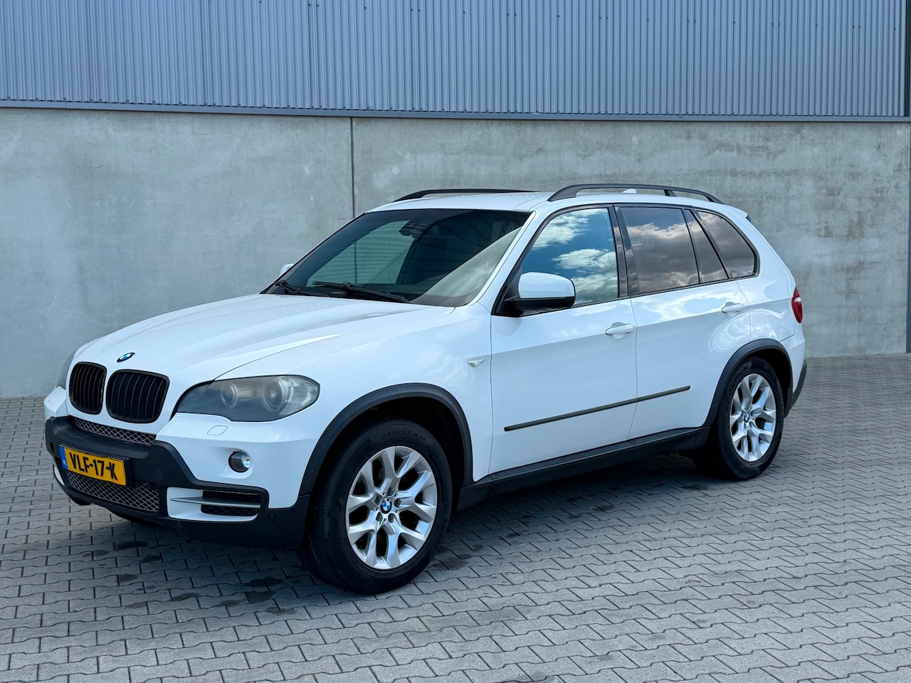 BMW X5 - XDrive35d GRIJS KENTEKEN, MOTOR DEFECT ! - AutoWereld.nl