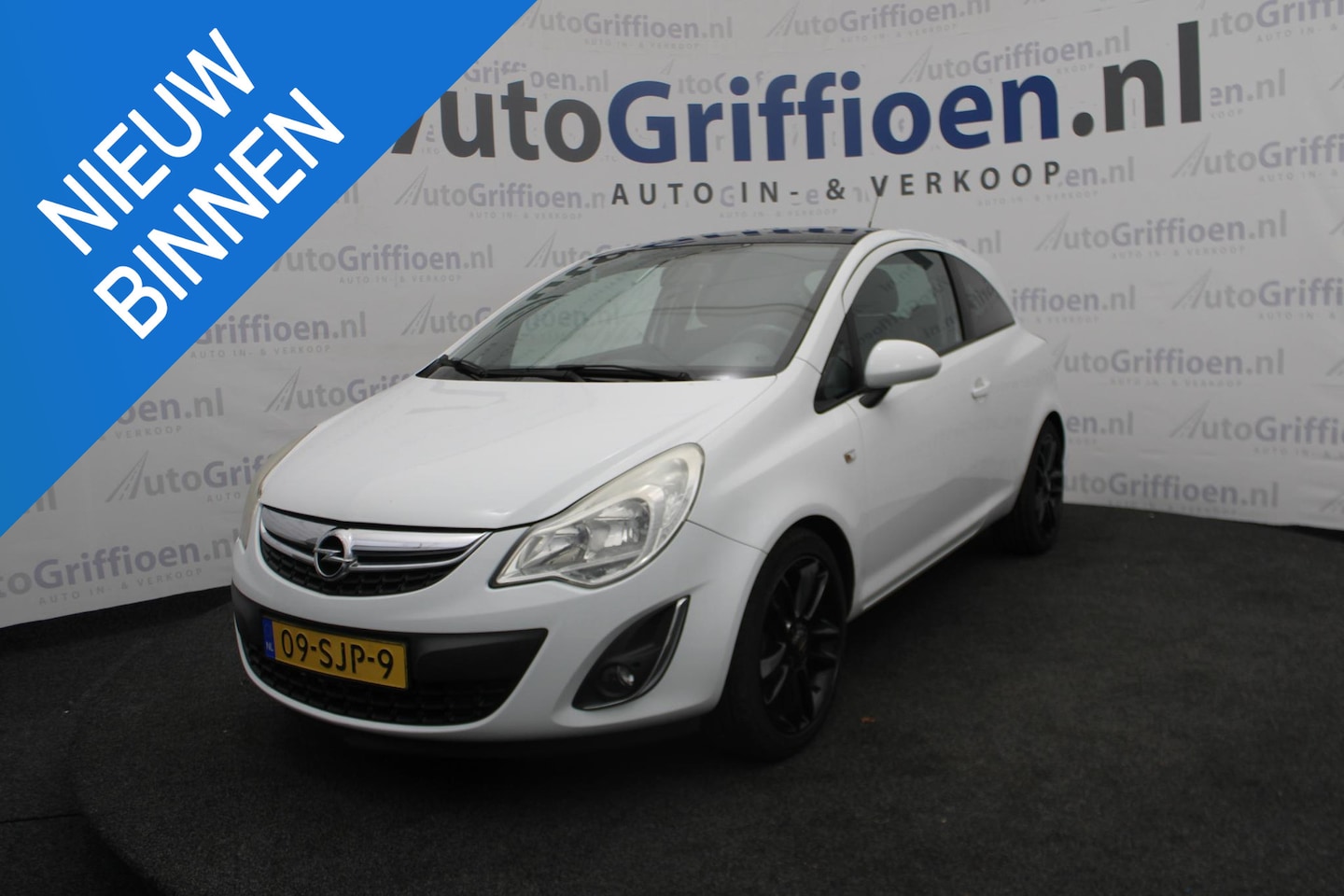 Opel Corsa - 1.4-16V Color Edition met nieuwe ketting - AutoWereld.nl