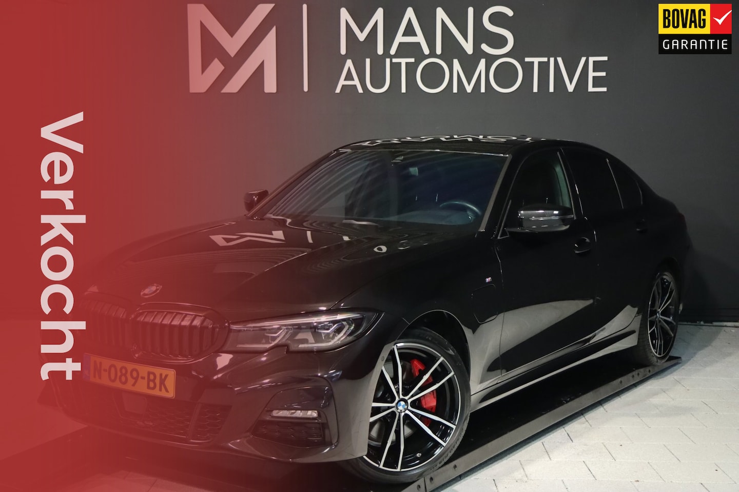 BMW 3-serie - 320e M Sport / ACC / CAMERA / LEDER / CARPLAY / STUUR+STOELVERW - AutoWereld.nl