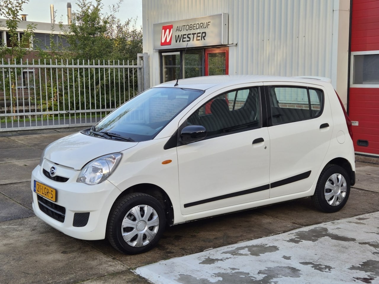 Daihatsu Cuore - 1.0 Clever 1.0 Clever - AutoWereld.nl