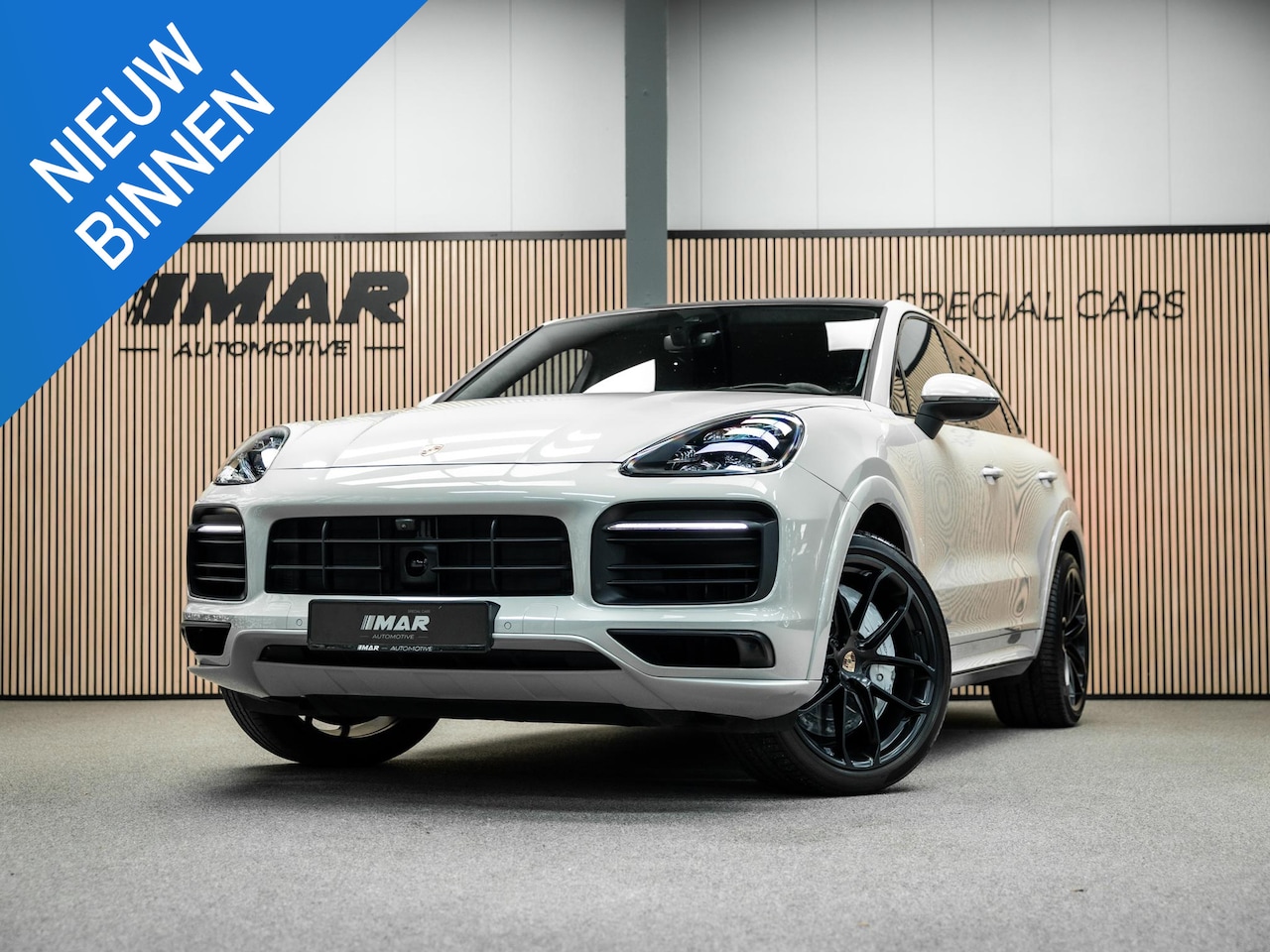 Porsche Cayenne - 2.9 S Kreid grijze Cayenne S met Carbonpack, GT wielen, diamondbrakes unieke uitvoering - AutoWereld.nl
