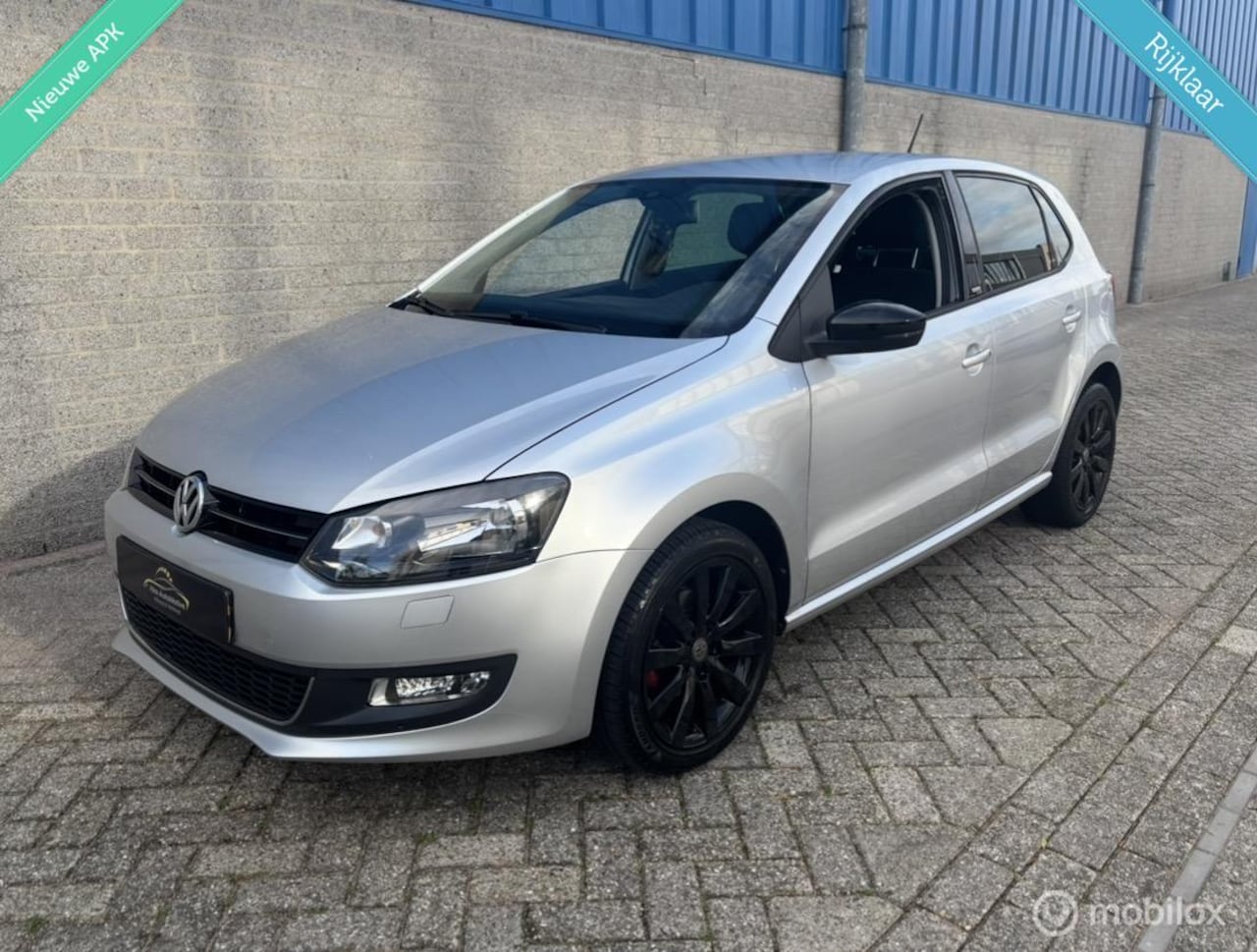 Volkswagen Polo - 1.2 Style|Carplay|Clima|LM Velgen|NW APK| Stoelverwarming |Nette Auto|4 Elek Ramen - AutoWereld.nl