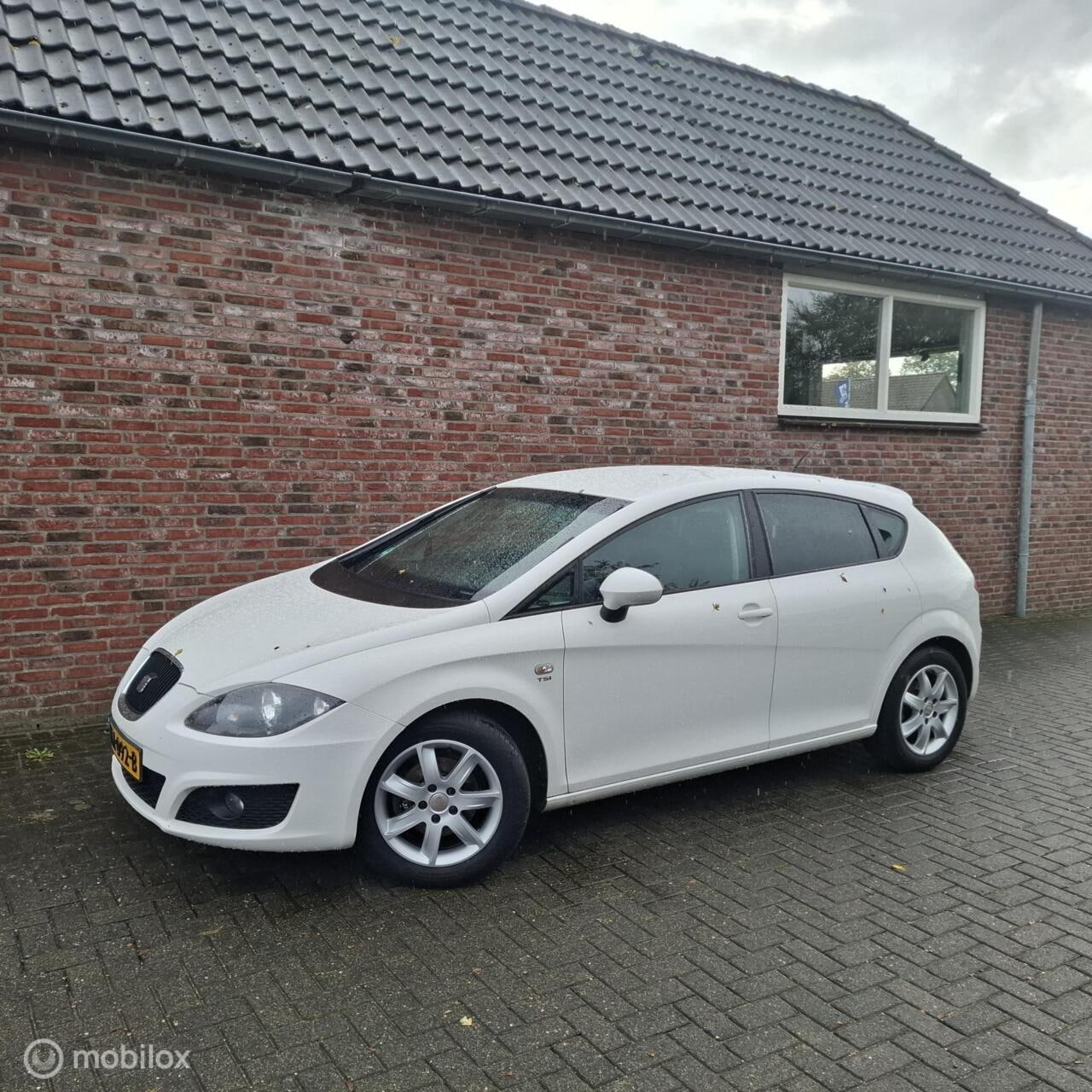 SEAT Leon - 1.2 TSI Ecomotive Businessline 1.2 TSI Ecomotive Businessline - AutoWereld.nl