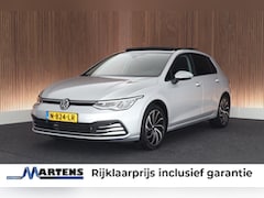 Volkswagen Golf - 1.5 eTSI 150pk DSG Life Panoramadak Navigatie Stoelverwarming Adaptive Cruise