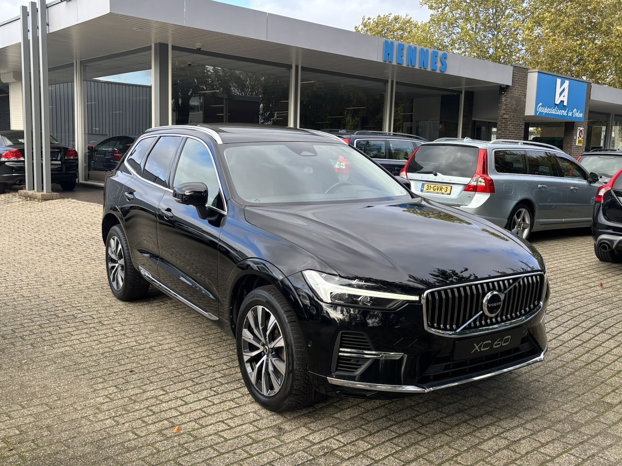 Volvo XC60 - T6 Recharge LONG Range AWD Inscription 360 Pano Keyless Pilot Assist - AutoWereld.nl