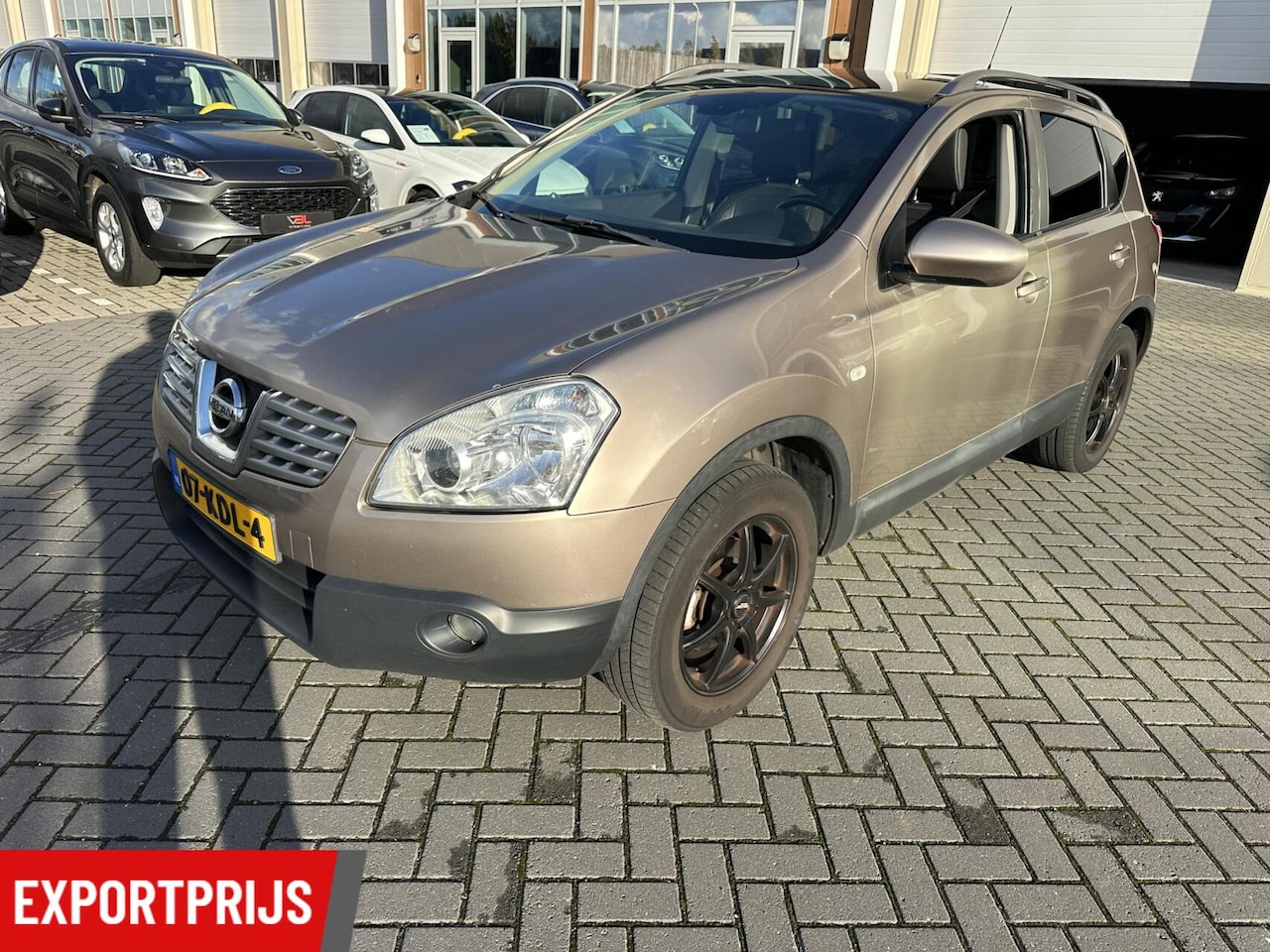 Nissan Qashqai - 2.0 Tekna EXPORTPRIJS PANO LEER CAMERA STOELVERWARMING - AutoWereld.nl