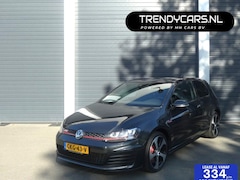 Volkswagen Golf - 2.0 TSI GTI