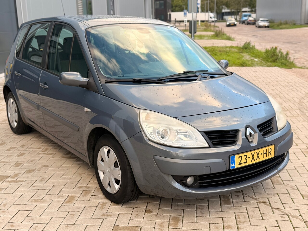 Renault Scénic - 1.6-16V Business Line 1.6-16V Business Line - AutoWereld.nl