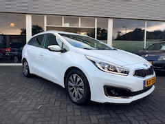 Kia Cee'd - 1.0 T-GDi DynamicLine Sportwagon/Navi/Camera/Stuurverwarming/Luxe