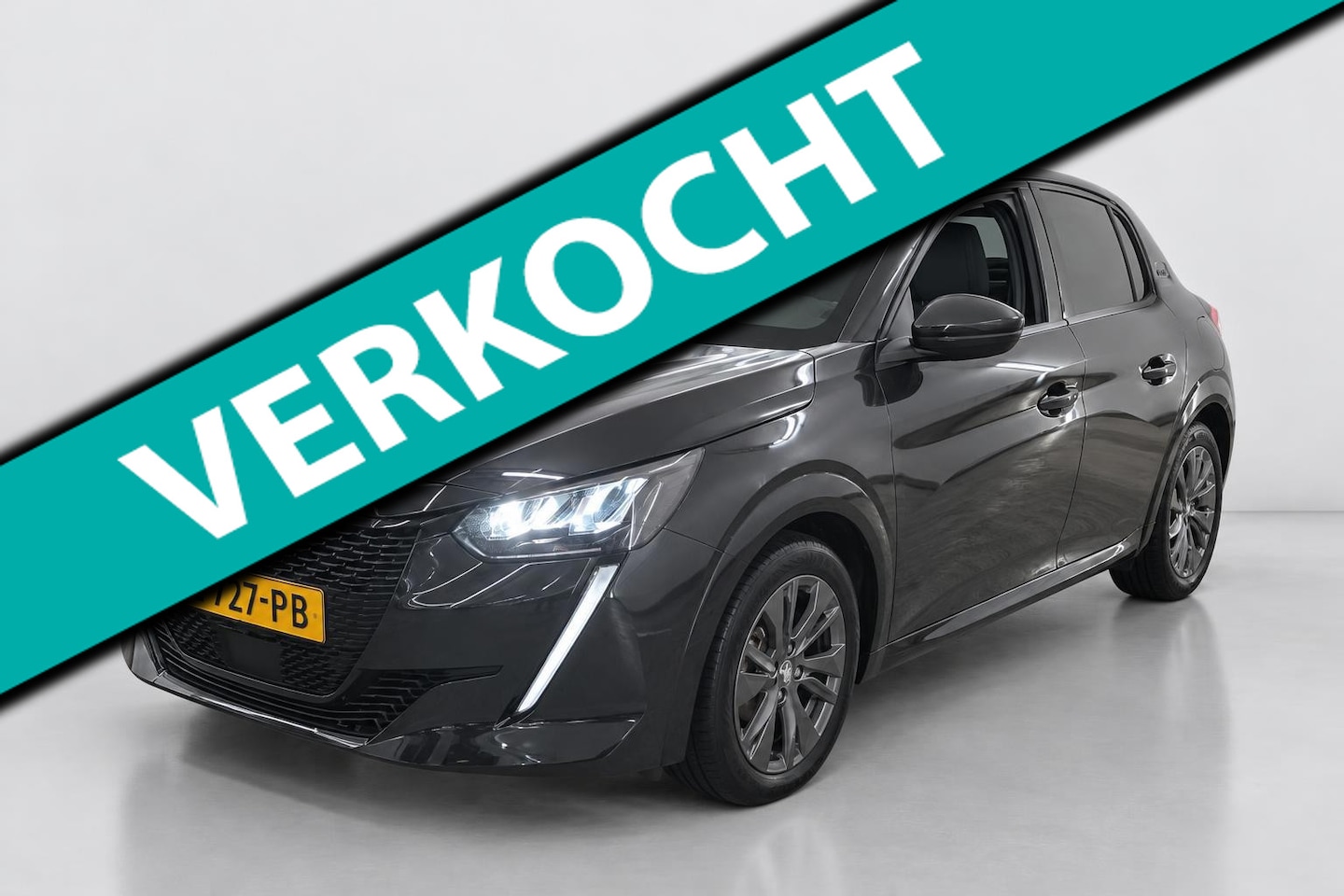 Peugeot e-208 - EV Allure Pack 50 kWh FASE 3 SOH 95% CAMERA PDC - AutoWereld.nl