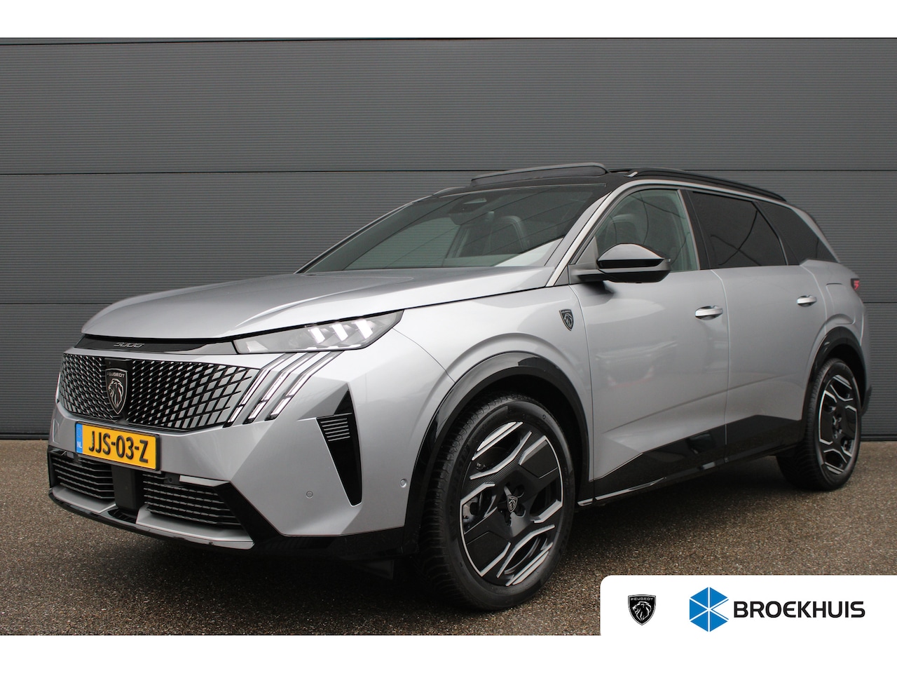 Peugeot e-5008 - GT Long Range 97 kWh 7p | SOH 97% | Panorama/schuifdak | Luxe stoelen | Warmtepomp | All s - AutoWereld.nl