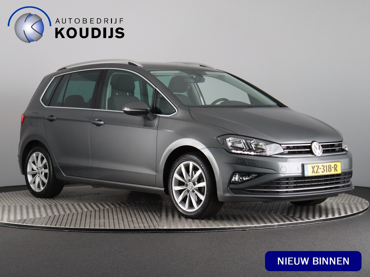 Volkswagen Golf Sportsvan - 1.5 TSI ACT Highline Nieuwe distributie! (Nl-Auto / Trekhaak / Camera / ACC / Stoelverwarm - AutoWereld.nl