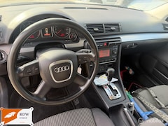 Audi A4 Avant - 2.7 automaat nieuwe apk