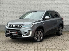Suzuki Vitara - 1.4 Boosterjet Select Smart Hybrid | Trekhaak | Navigatie | 1500 KG