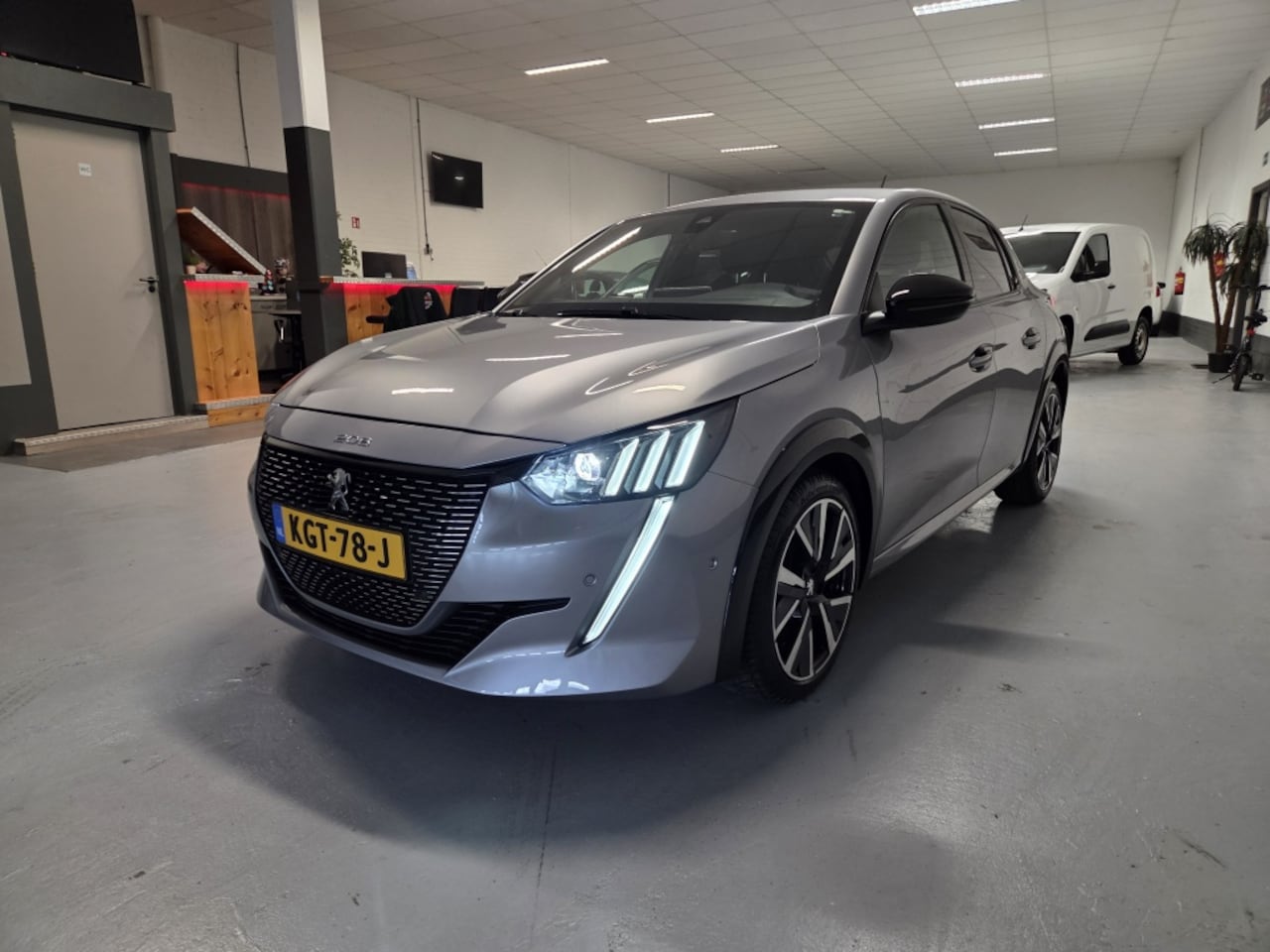 Peugeot 208 - 1.2 PureTech GT Pack 1.2 PureTech GT Pack - AutoWereld.nl