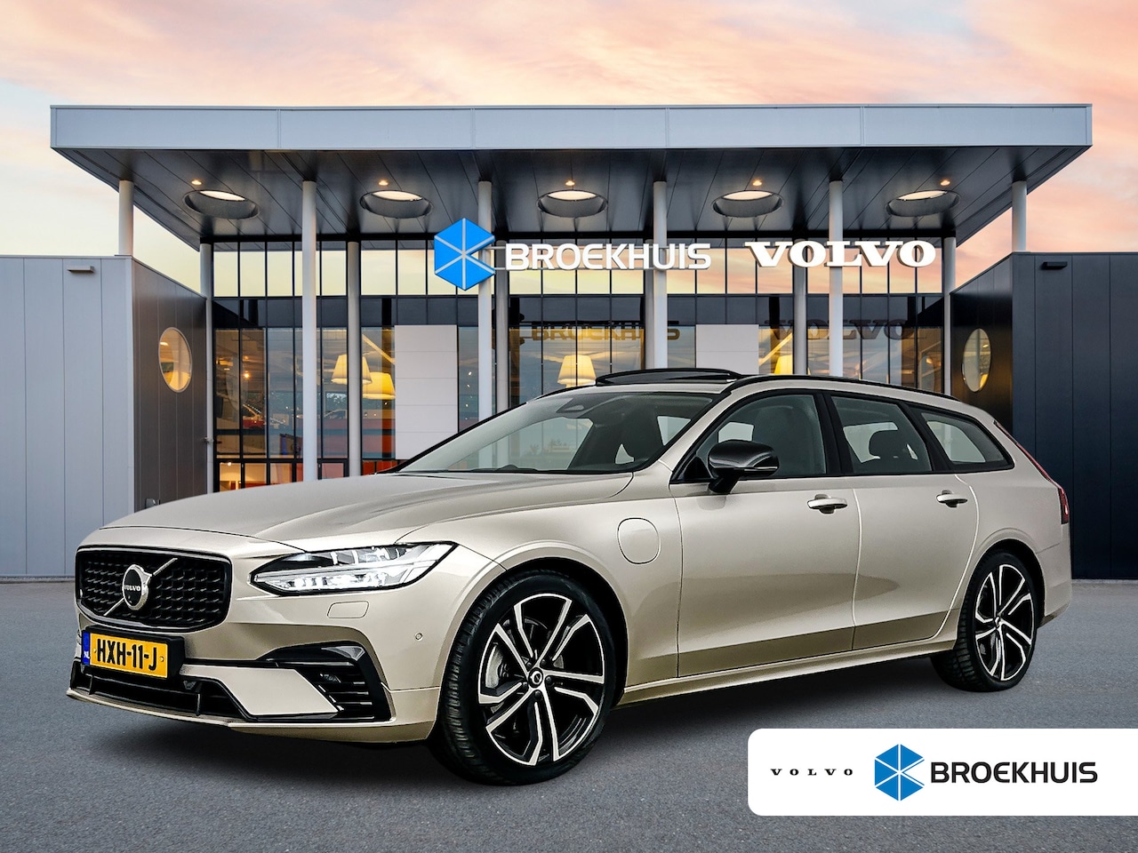Volvo V90 - T8 Recharge Ultra Dark | 20" | Luchtvering | Bowers & Wilkins | Geventileerd Nappa | Massa - AutoWereld.nl