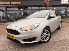 Ford Focus - 1.0 Titanium Edition | PDC | ClimateControl | Cruise | Nw Type |