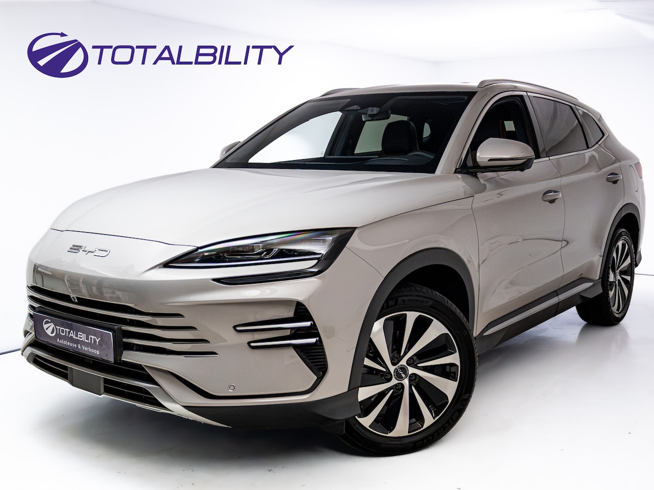BYD Seal U - 1.5 DM-i FWD Boost Comfort 125 KM WLTP Elektrisch Rijbereik | Panoramadak | Leer | 360 Cam - AutoWereld.nl