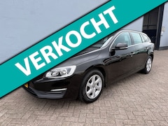 Volvo V60 - 1.5 T3 Momentum - Dealer Onderhouden